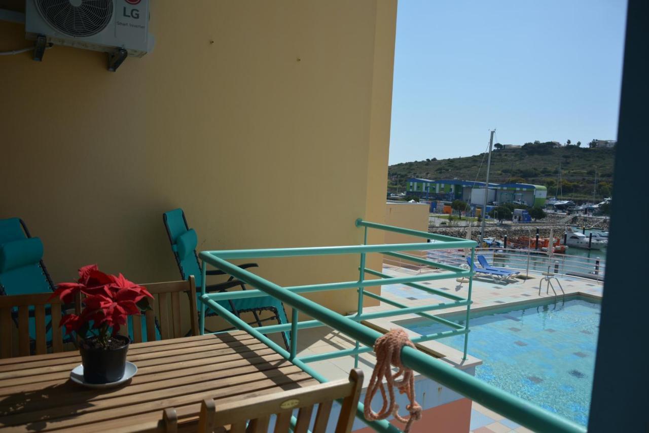 Beautiful Apartment In Albufeira Marina Esterno foto