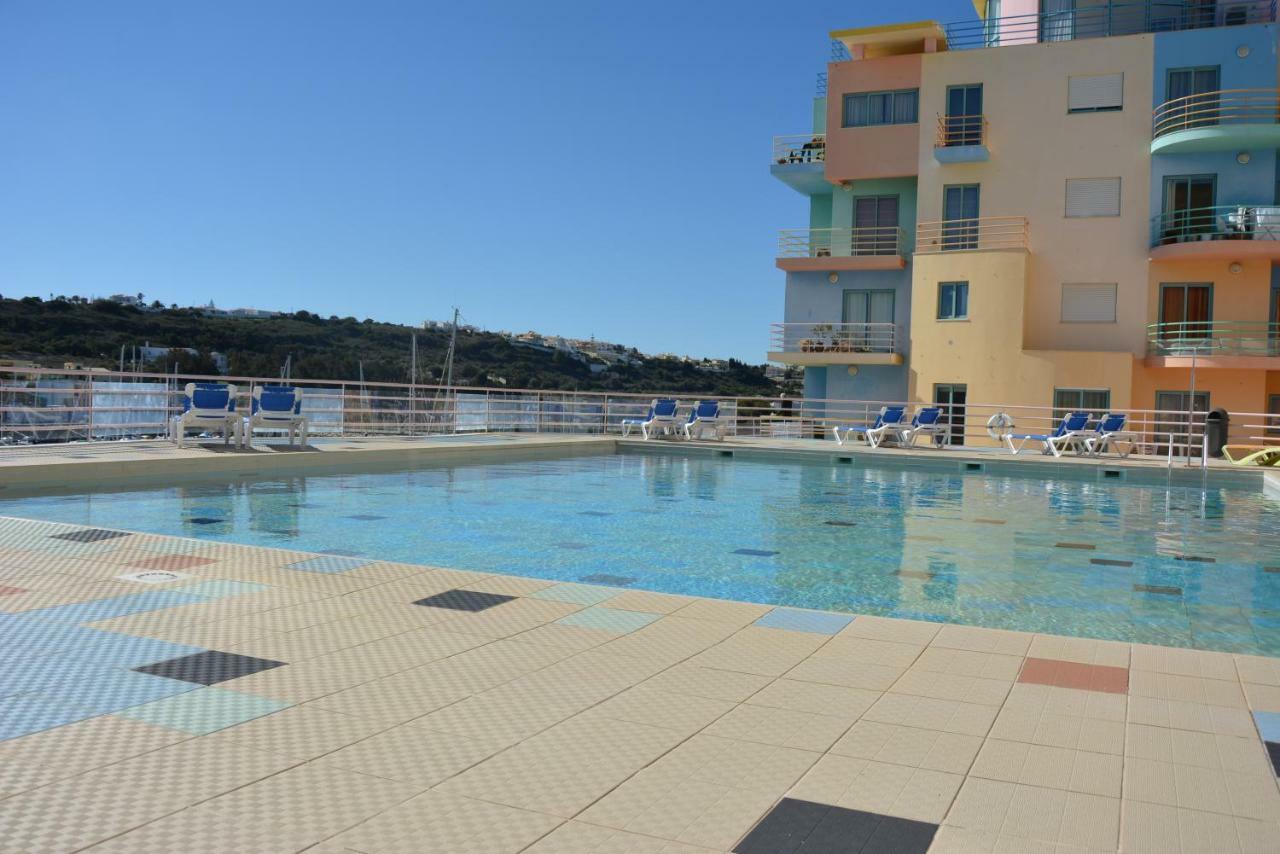 Beautiful Apartment In Albufeira Marina Esterno foto